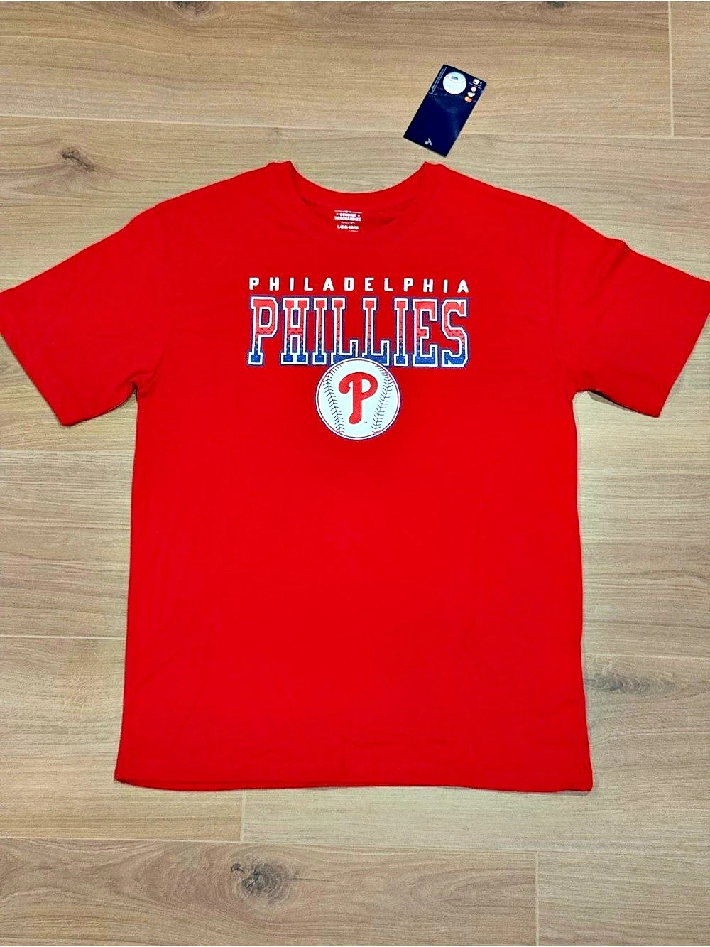 Genuine Merchandise Philadelphia Phillies Boys 14/16 Red Phillies Tee NWT
